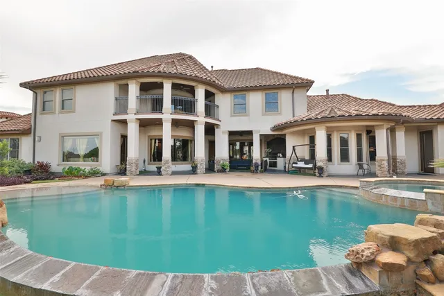 $2,800,000 | 22 Post Shadow Estate Drive, Spring, TX 77389