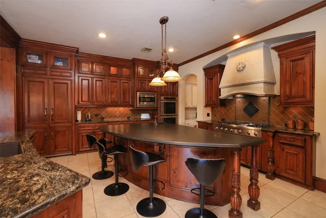 $2,800,000 | 22 Post Shadow Estate Drive, Spring, TX 77389