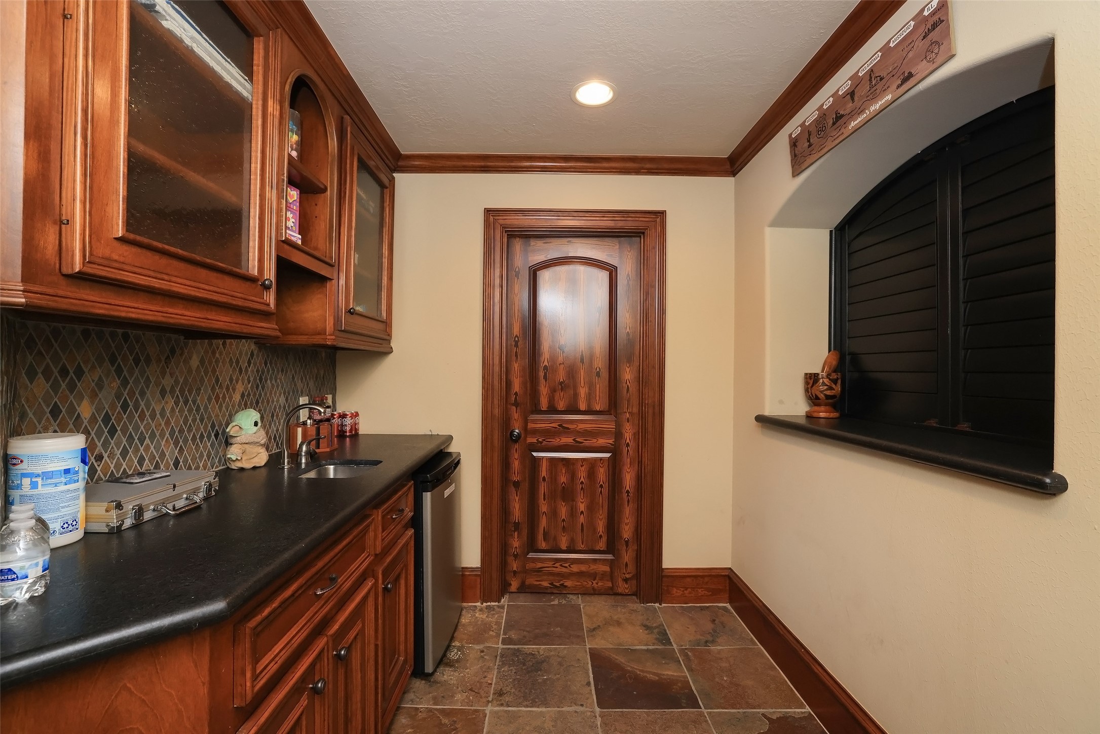 22 Post Shadow Estate Drive Spring, TX 77389 - Photo 43 of 50 a kitchen with a sink and cabinets