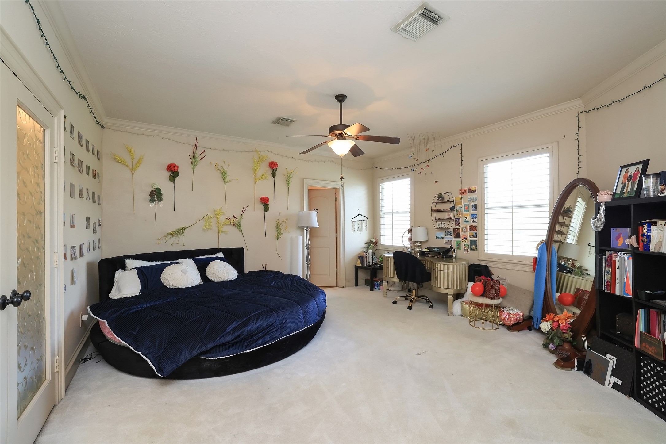 22 Post Shadow Estate Drive Spring, TX 77389 - Photo 46 of 50 a living room with furniture and a flat screen tv