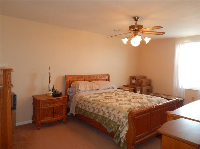 1332 Cayton Road Florence, KY 41042 - Photo 8 of 13 Gallery Image 8