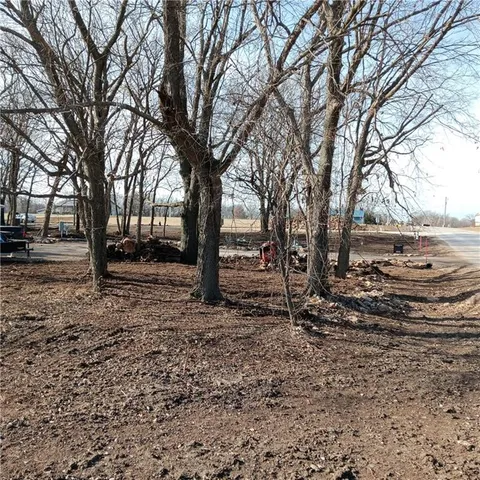 $42,500 | 66-70 Redwood Lane, Linn Valley, KS 66040