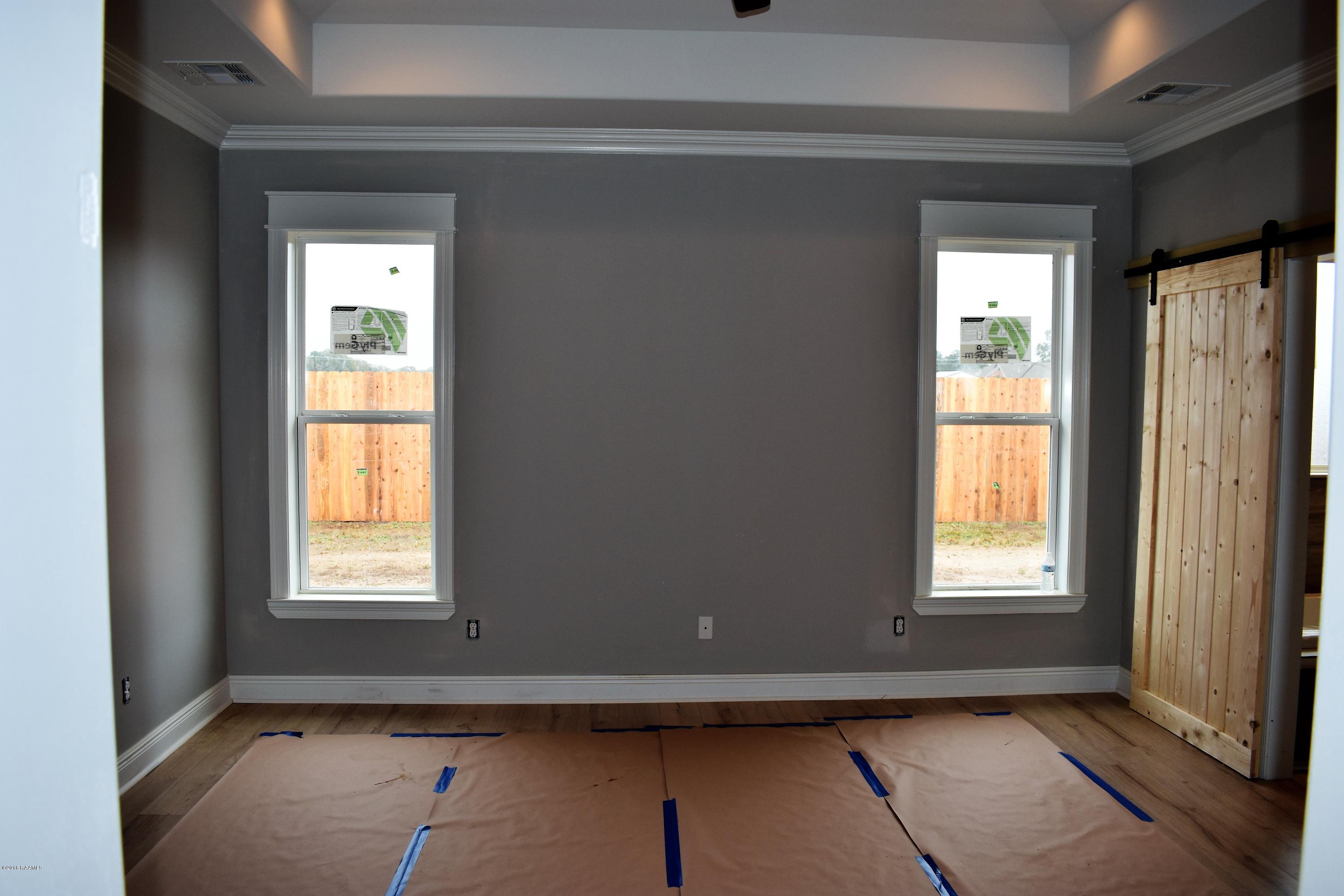 233 Whispering Meadows Road Broussard, LA 70518 - Photo 9 of 29 Gallery Image 9
