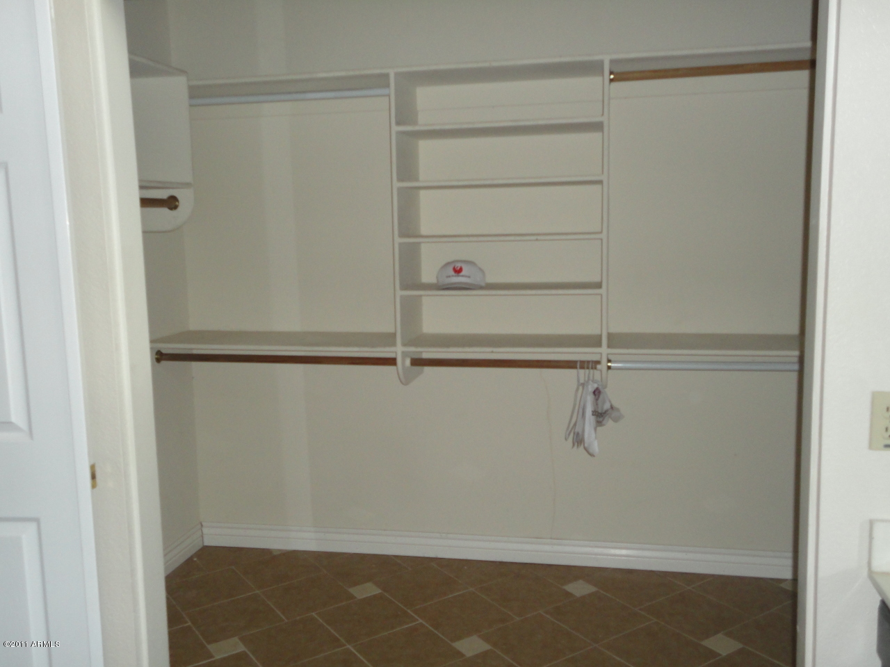 2233 East Desert Trumpet Road Phoenix, AZ 85048 - Photo 8 of 14 Master closet