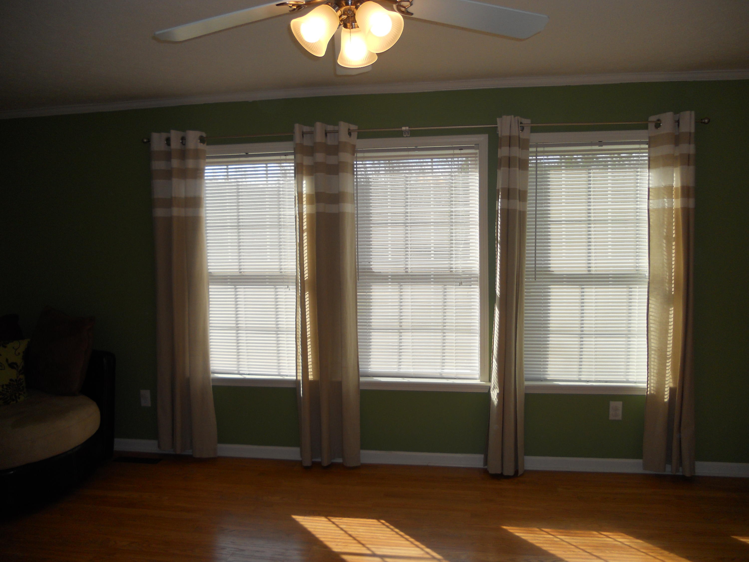 1482 Fishburn Mountain Road Rocky Mount, VA 24151 - Photo 8 of 17 Living Room