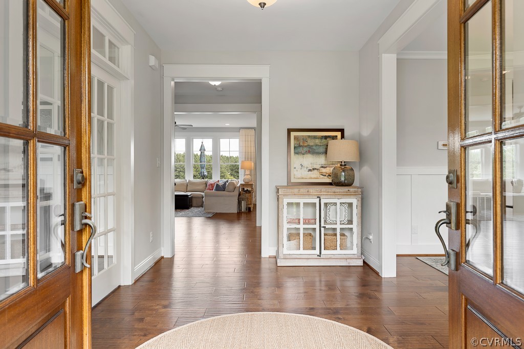 3812 Millmount Drive Powhatan, VA 23139 - Photo 6 of 48 a view interior of a house and livingroom with furniture