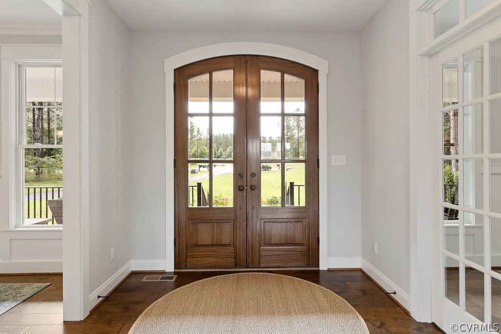 3812 Millmount Drive Powhatan, VA 23139 - Photo 7 of 48 an empty room with windows