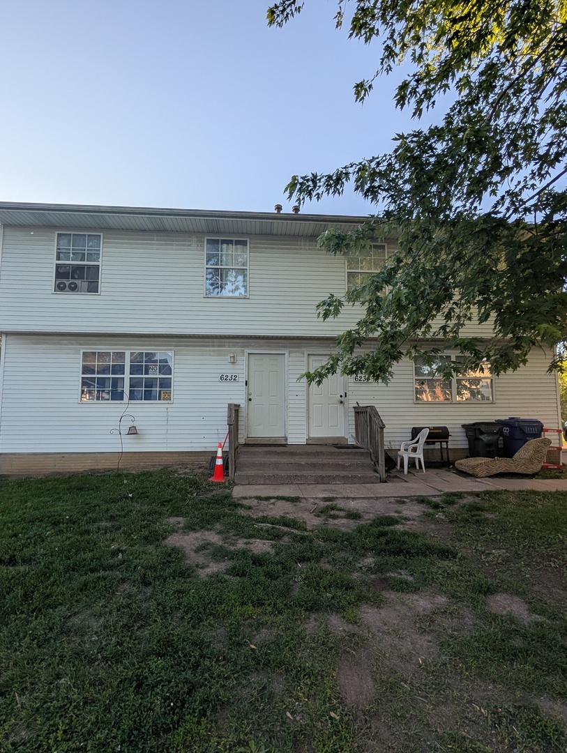 6232-6234 Appomattox Road Davenport, IA 52806 - Photo 12 of 21 a view of street with yard