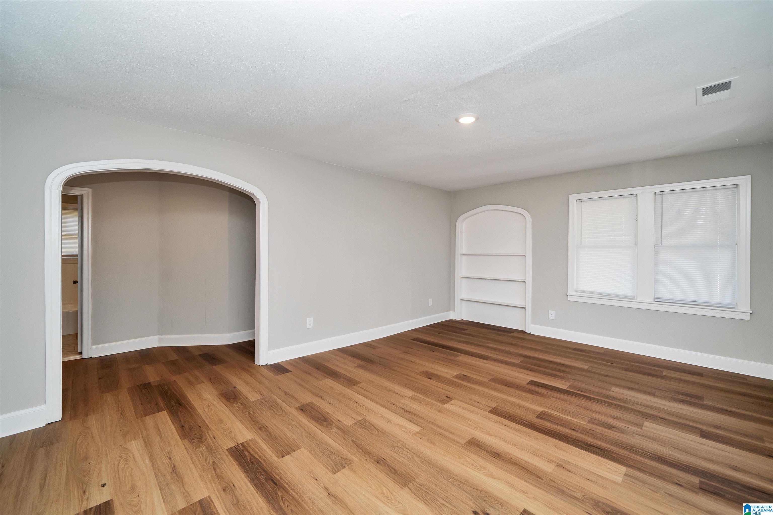 2201 14th Street Southwest Huntsville, AL 35805 - Photo 5 of 13