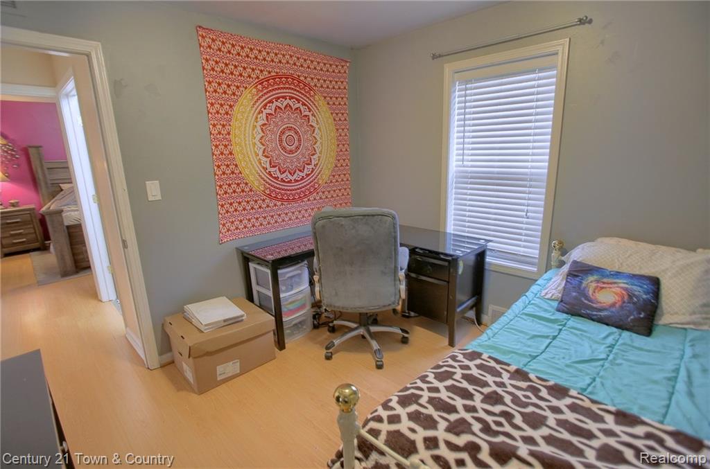 3143 Crooks Road Rochester Hills, MI 48309 - Photo 16 of 23