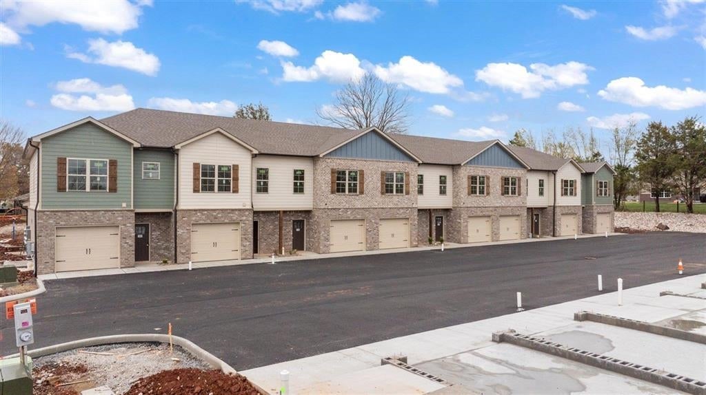 906 Plano Road Bowling Green, KY 42104 - Photo 25 of 30 Gallery Image 25
