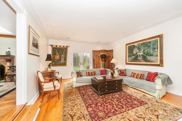 $1,070,000 | 1866 South Wilson Drive, Lake Forest, IL 60045