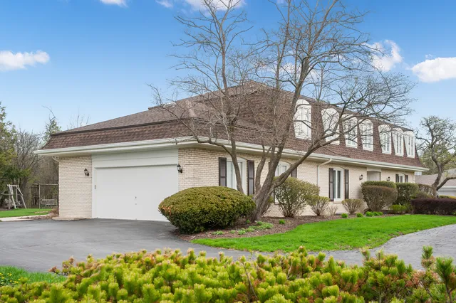 $1,070,000 | 1866 South Wilson Drive, Lake Forest, IL 60045