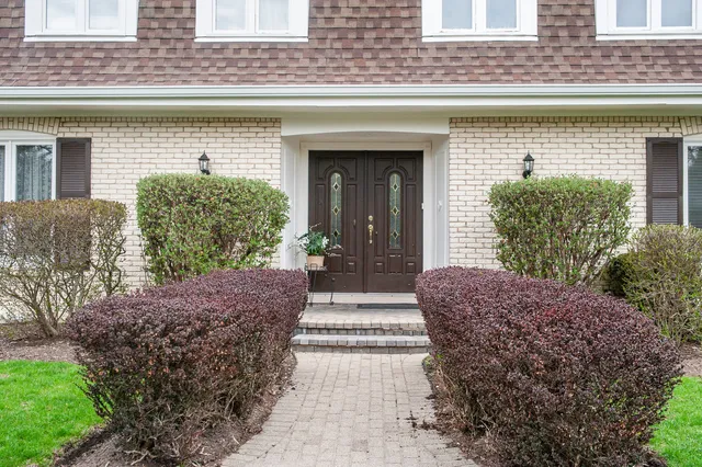 $1,070,000 | 1866 South Wilson Drive, Lake Forest, IL 60045