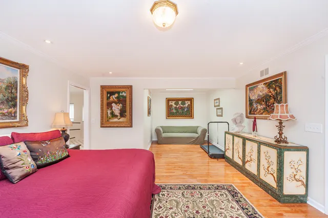 $1,070,000 | 1866 South Wilson Drive, Lake Forest, IL 60045