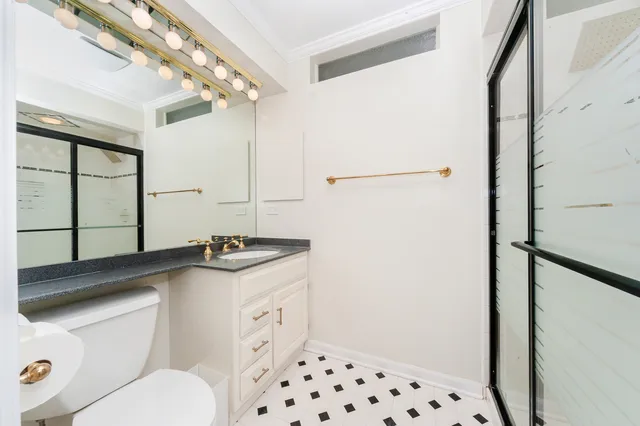 $1,070,000 | 1866 South Wilson Drive, Lake Forest, IL 60045