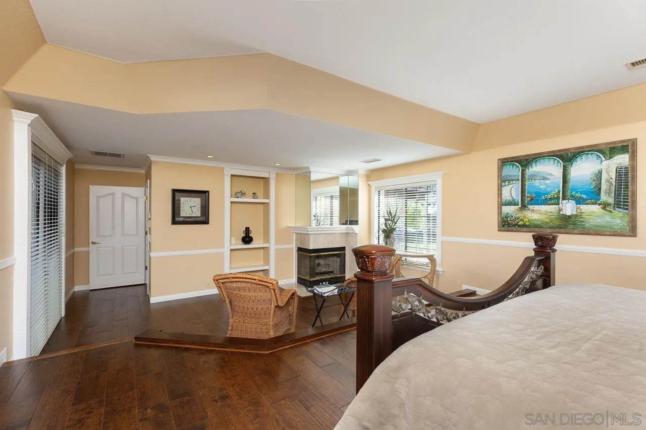 13012 Solera Way Poway, CA 92064 - Photo 17 of 45