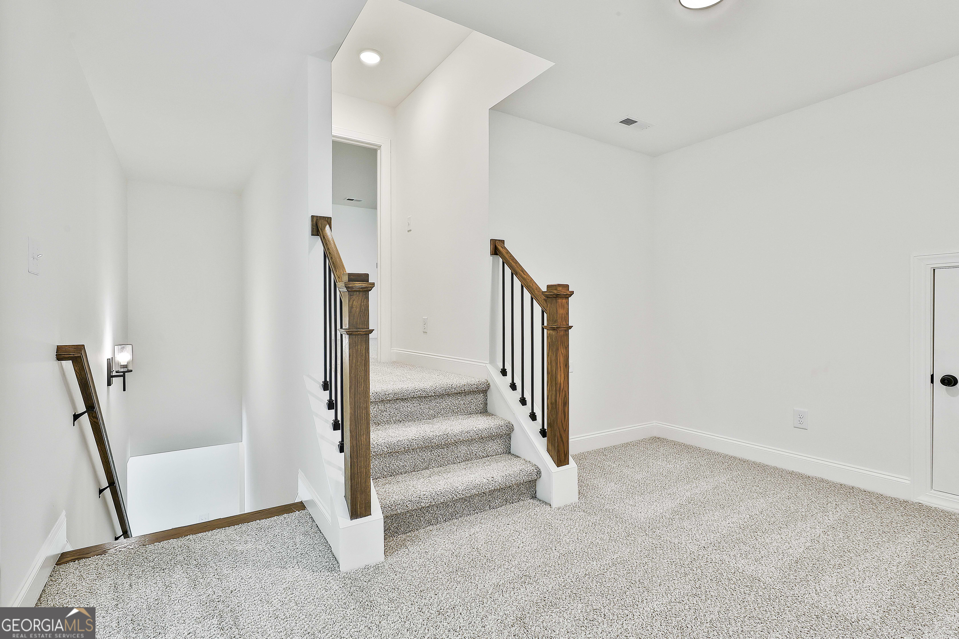 766 Wisteria Lane, Unit 55 Williamson, GA 30292 - Photo 39 of 52 a view of a hallway with entryway and hall
