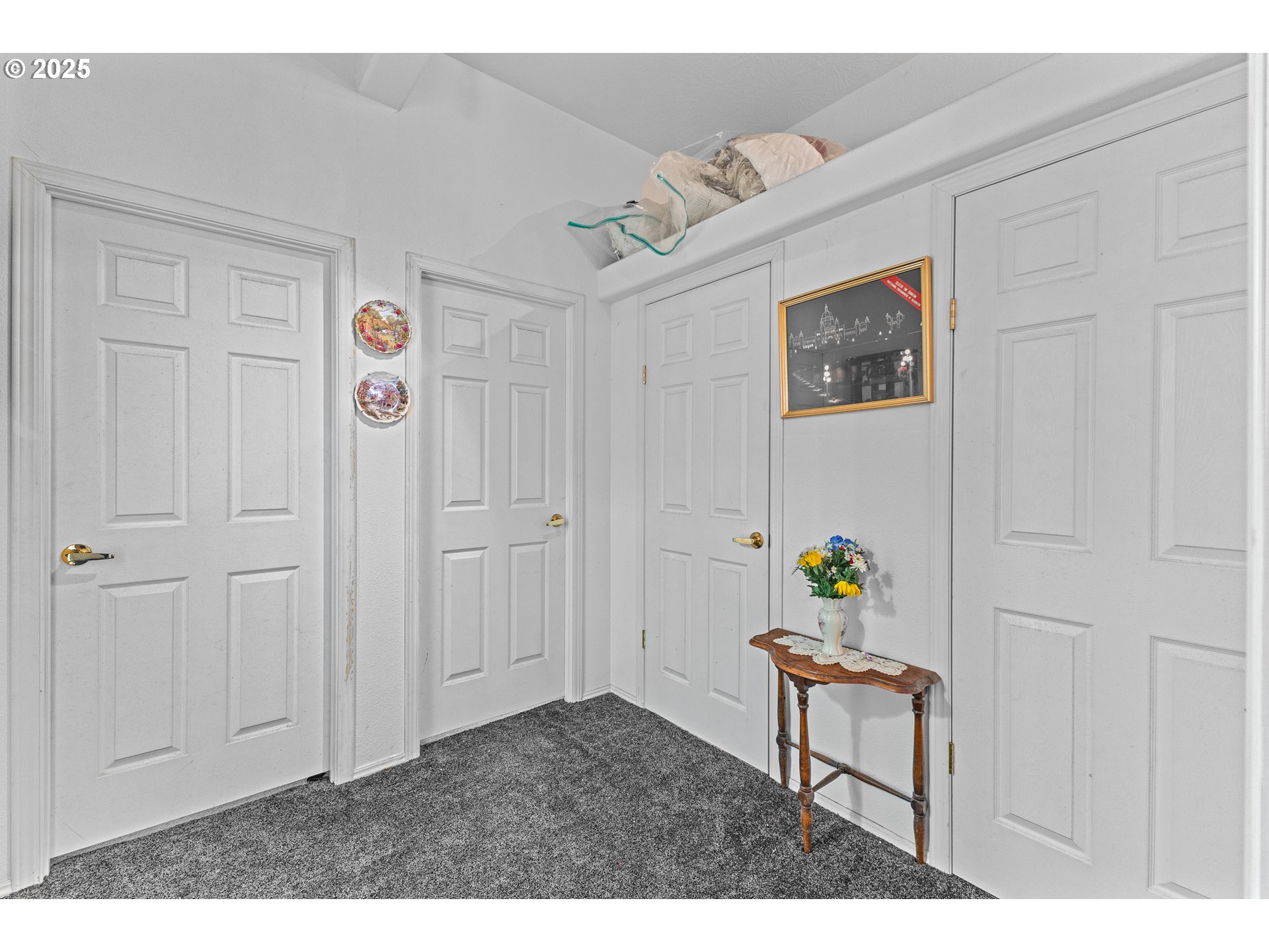 57418 Woodland Road Coquille, OR 97423 - Photo 21 of 39 a view of an entryway and wooden floor
