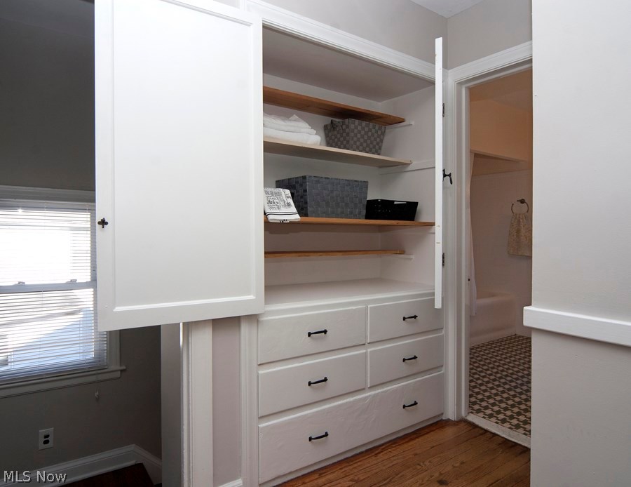3535 Edison Road Cleveland, OH 44121 - Photo 19 of 26 Gallery Image 19