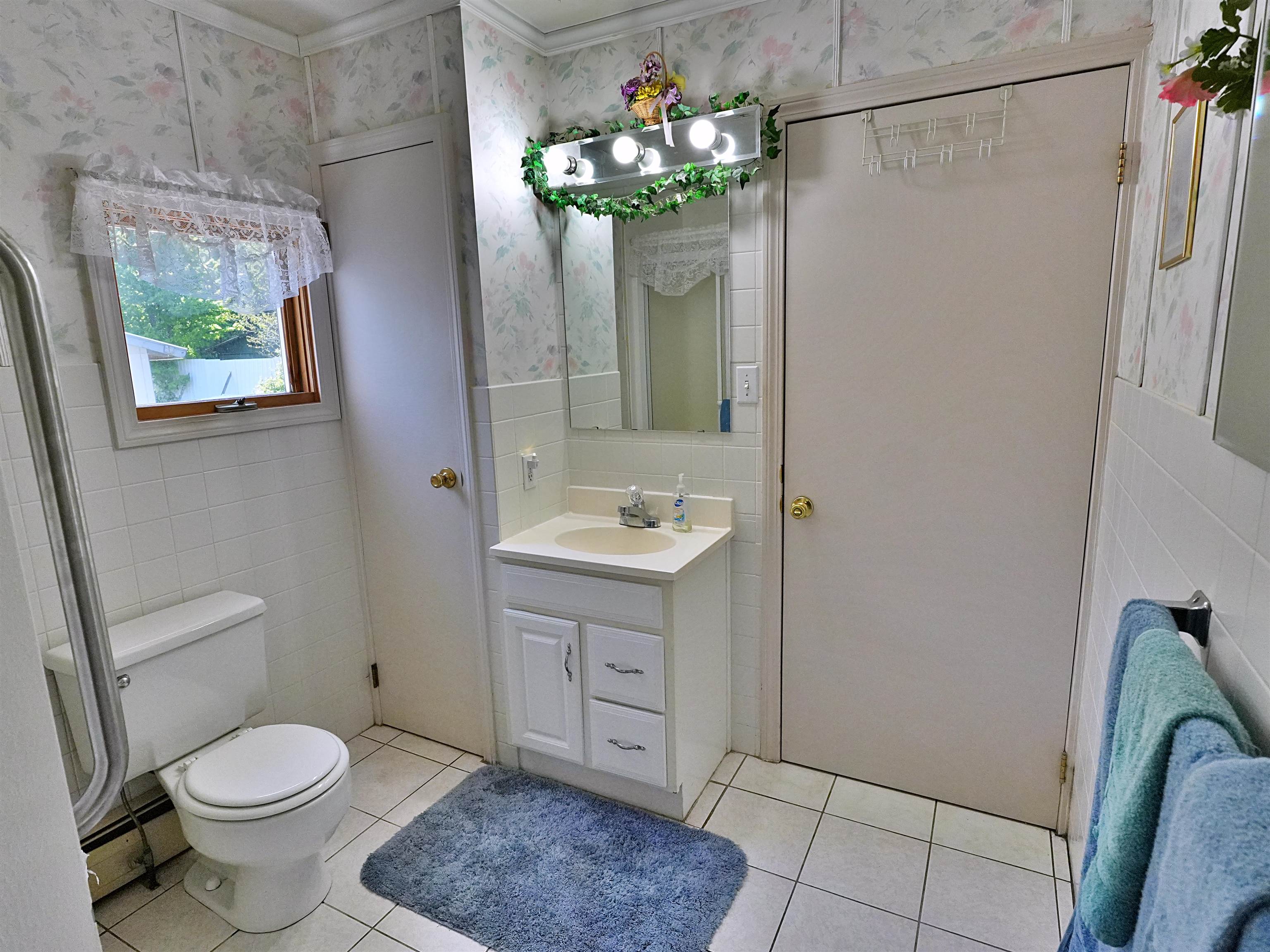 4054 Highway 78 Highgate, VT 05459 - Photo 18 of 30