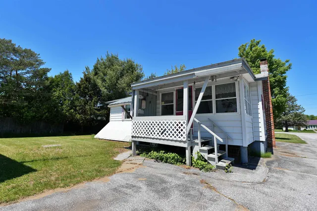 $399,900 | 4054 Highway 78, Highgate, VT 05459