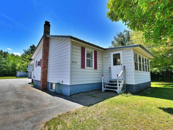 $374,900 | 4054 Highway 78, Highgate, VT 05459