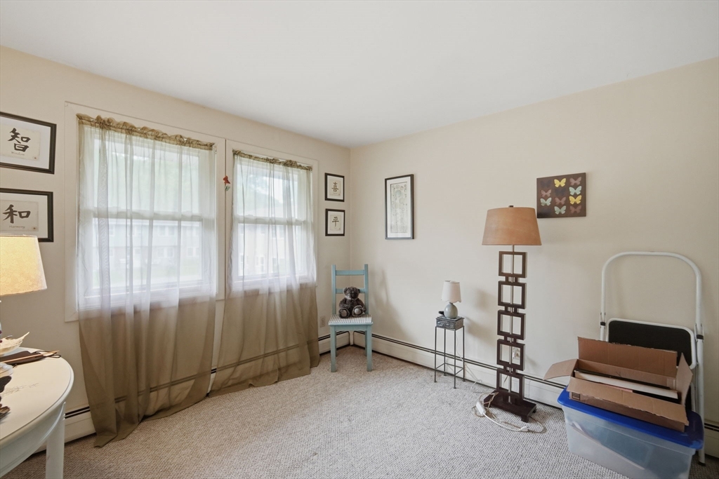 103 Manor Court, Unit 103 Springfield, MA 01118 - Photo 18 of 24