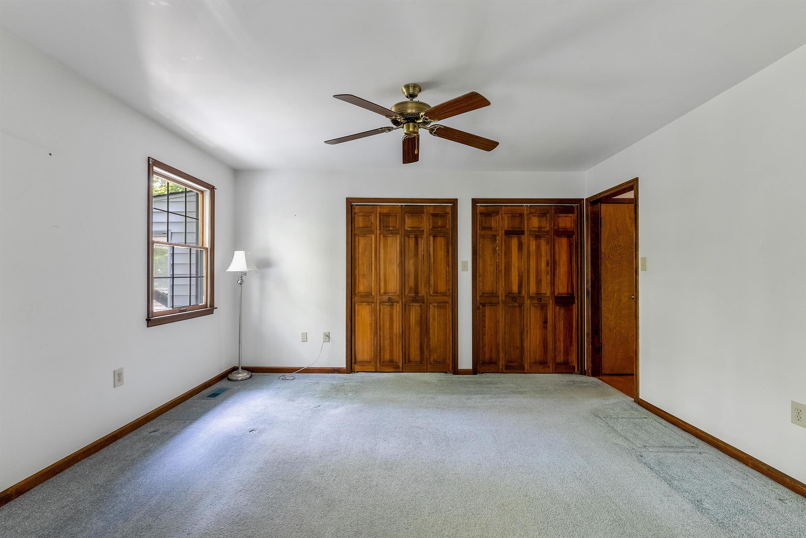 233 Fidler Road Dennisville, NJ 08270 - Photo 19 of 31 a view of a livingroom with a ceiling fan and window