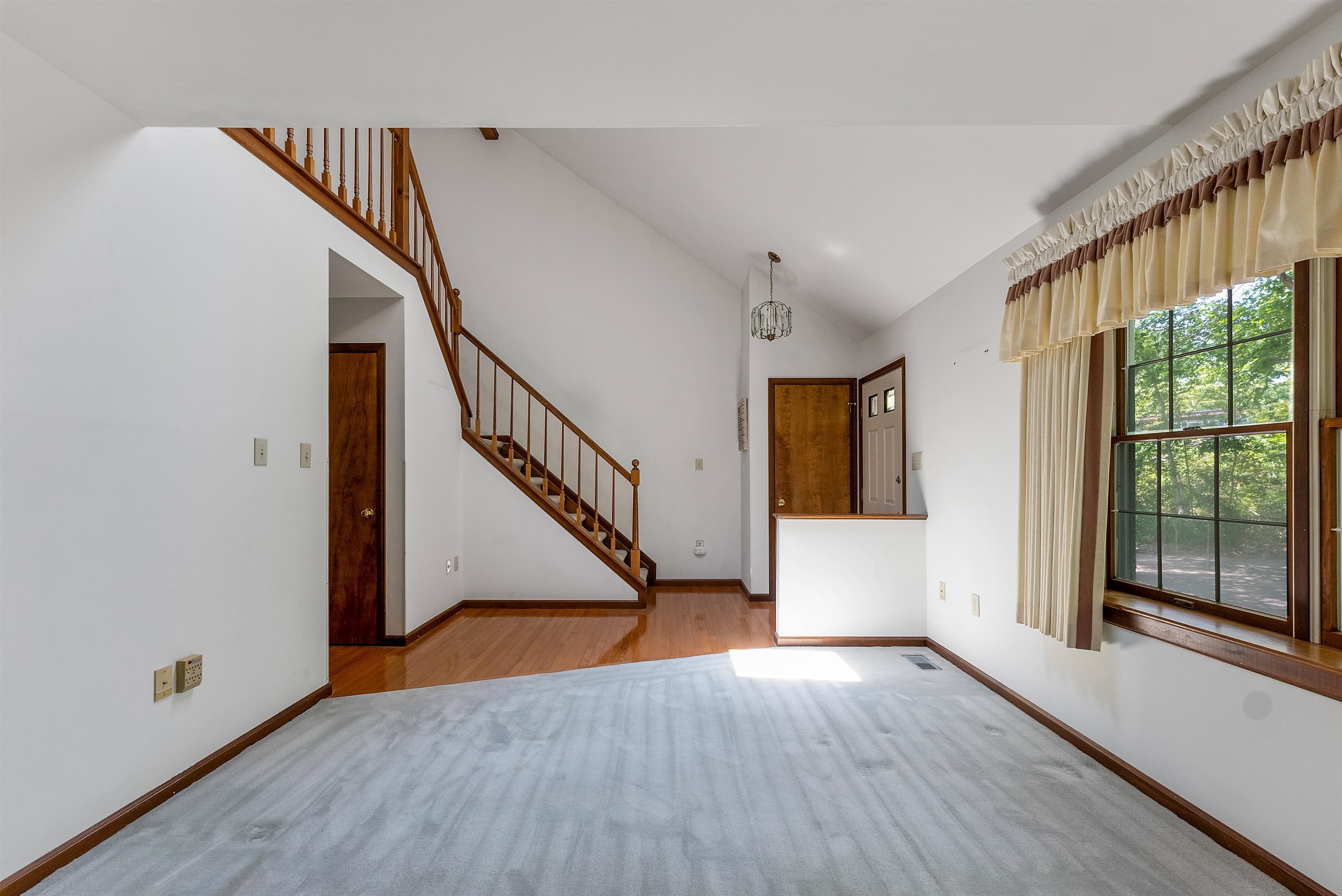 233 Fidler Road Dennisville, NJ 08270 - Photo 8 of 31 a view of entryway with wooden floor