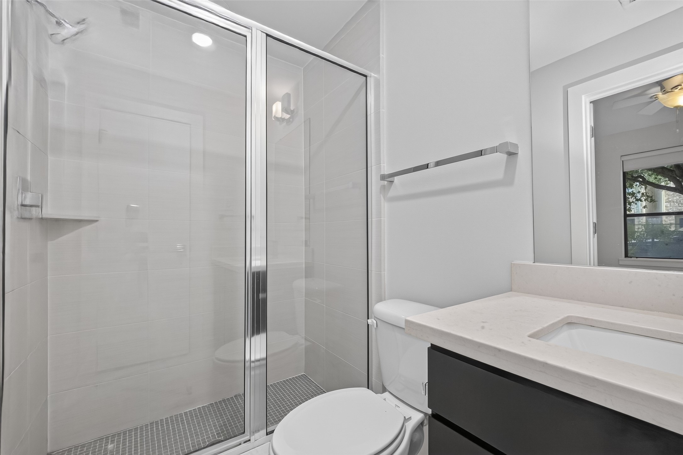 1715 Silver Street Houston, TX 77007 - Photo 11 of 19