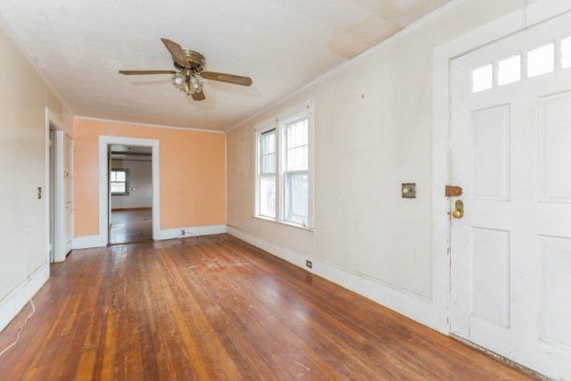 84 Rosemere Avenue Warwick, RI 02889 - Photo 3 of 17