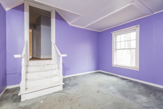 84 Rosemere Avenue Warwick, RI 02889 - Photo 10 of 17