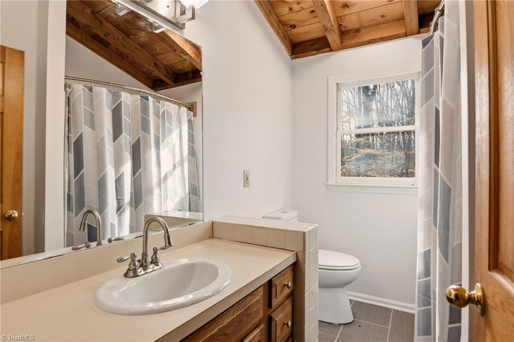 1874 Cedar Canyon Road Kernersville, NC 27284 - Photo 32 of 34 Upstairs Full Bath