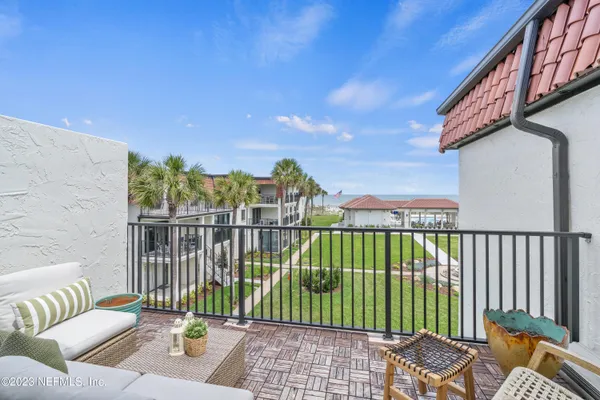 $6,000 | 2323 Costa Verde Boulevard, Unit 202, Jacksonville Beach, FL 32250