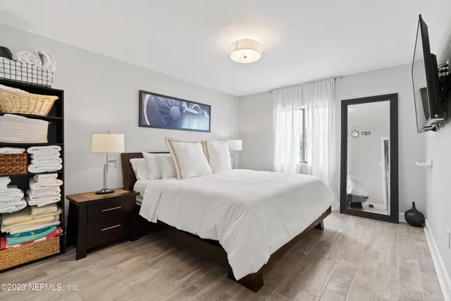 $6,000 | 2323 Costa Verde Boulevard, Unit 202, Jacksonville Beach, FL 32250