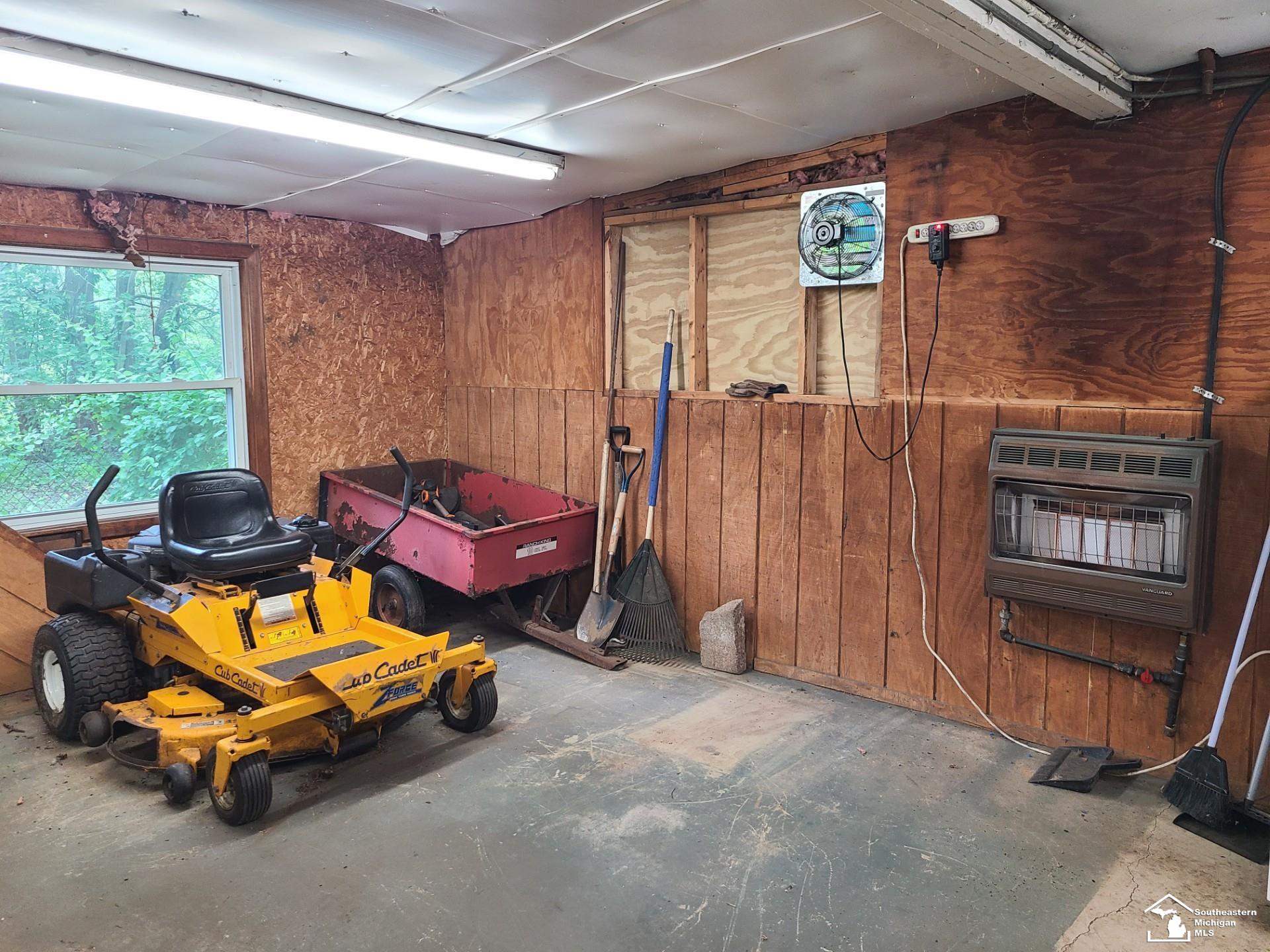 2807 Smith Road Lambertville, MI 48144 - Photo 13 of 22