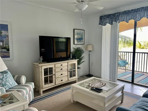 $7,000 | 9584 Trevi Court, Unit 5223, Naples, FL 34113