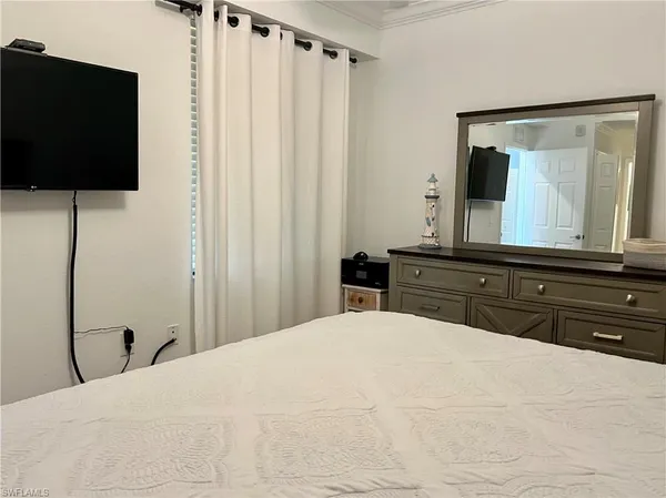 $7,000 | 9584 Trevi Court, Unit 5223, Naples, FL 34113