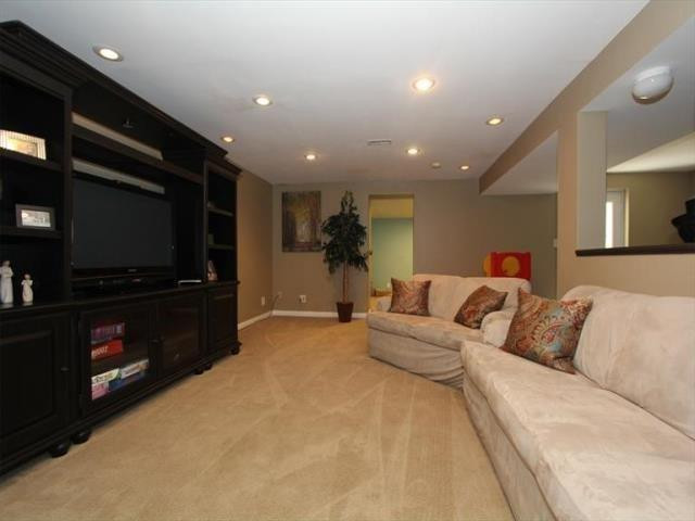 16 Locust Point Newport, KY 41076 - Photo 20 of 30 Gallery Image 20