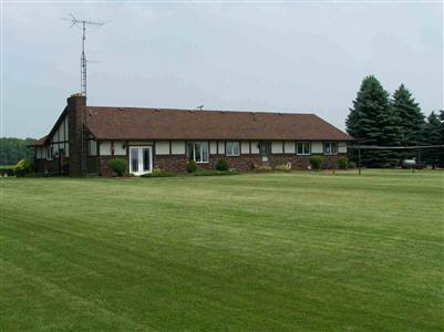16520 Amman Road Chesaning, MI 48616 - Photo 14 of 15 20259163-13.JPG