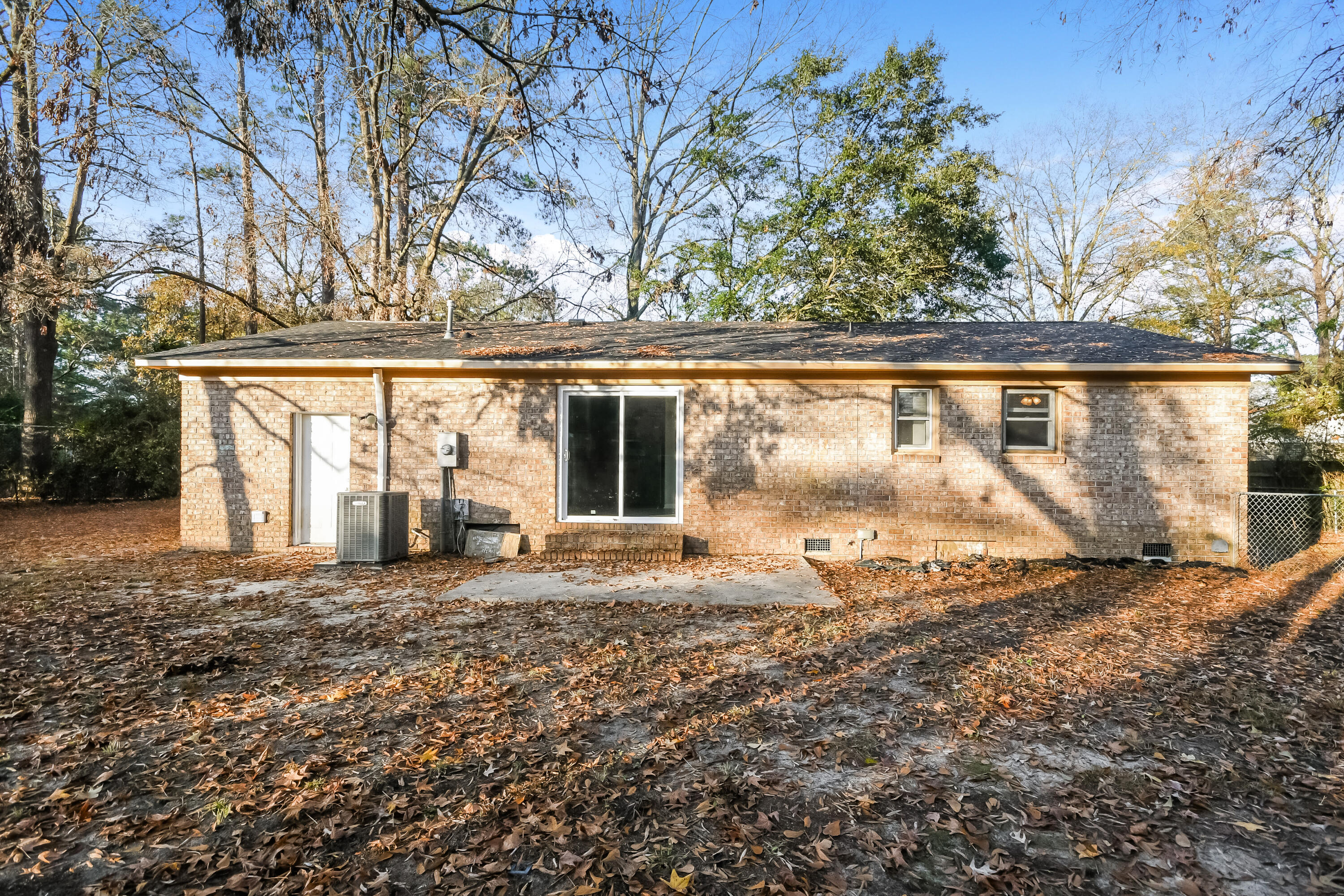 121 English Road Summerville, SC 29483 - Photo 10 of 10 009-photo-rear-view-15060135