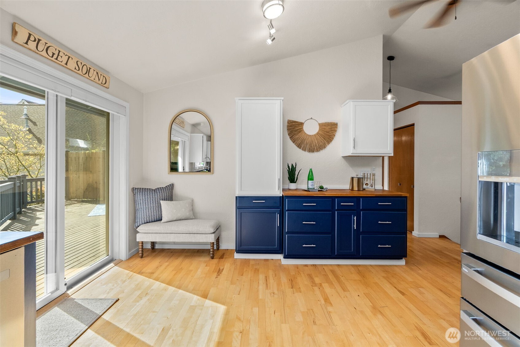 2490 Rocky Point Road Northwest Bremerton, WA 98312 - Photo 14 of 40