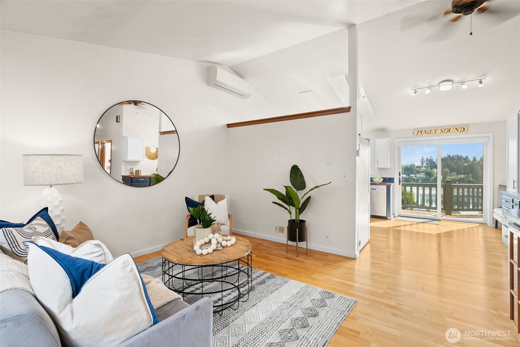 2490 Rocky Point Road Northwest Bremerton, WA 98312 - Photo 4 of 40