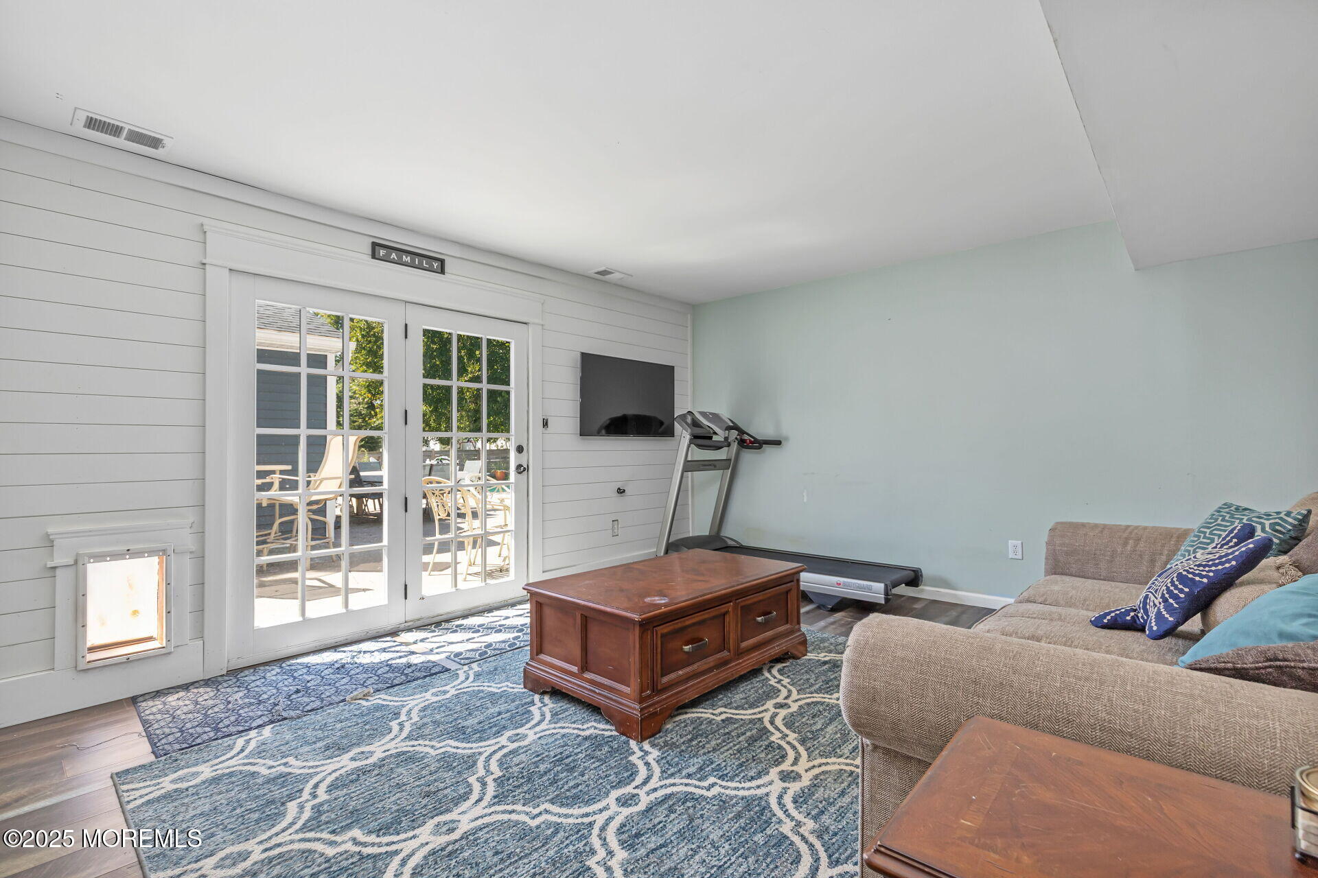 1 Ramble Way Hazlet, NJ 07730 - Photo 17 of 46 016-1920x1280-photo