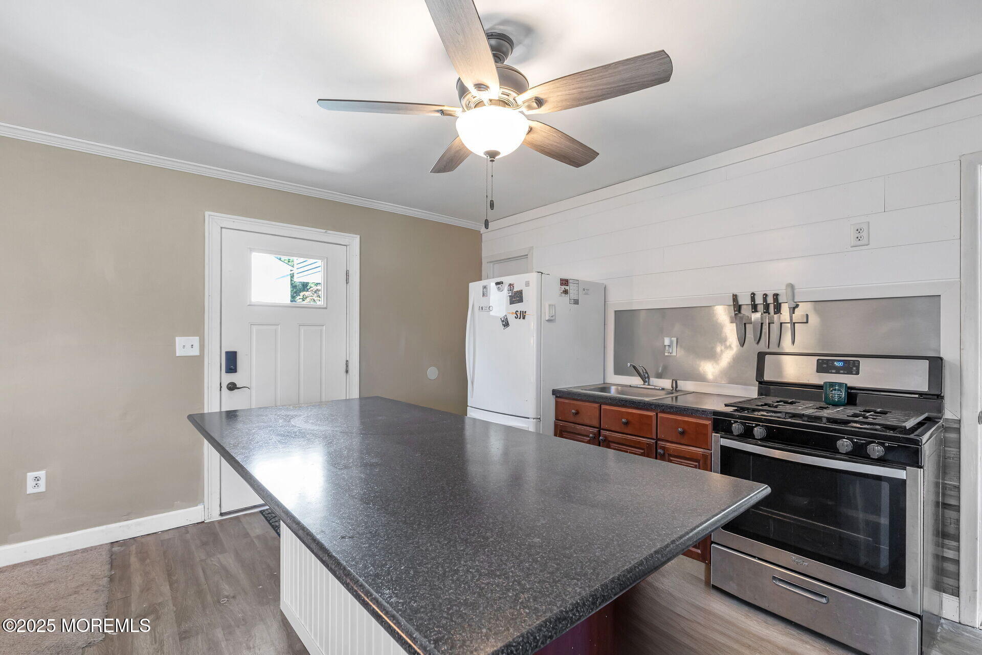 1 Ramble Way Hazlet, NJ 07730 - Photo 26 of 46 025-1920x1280-photo