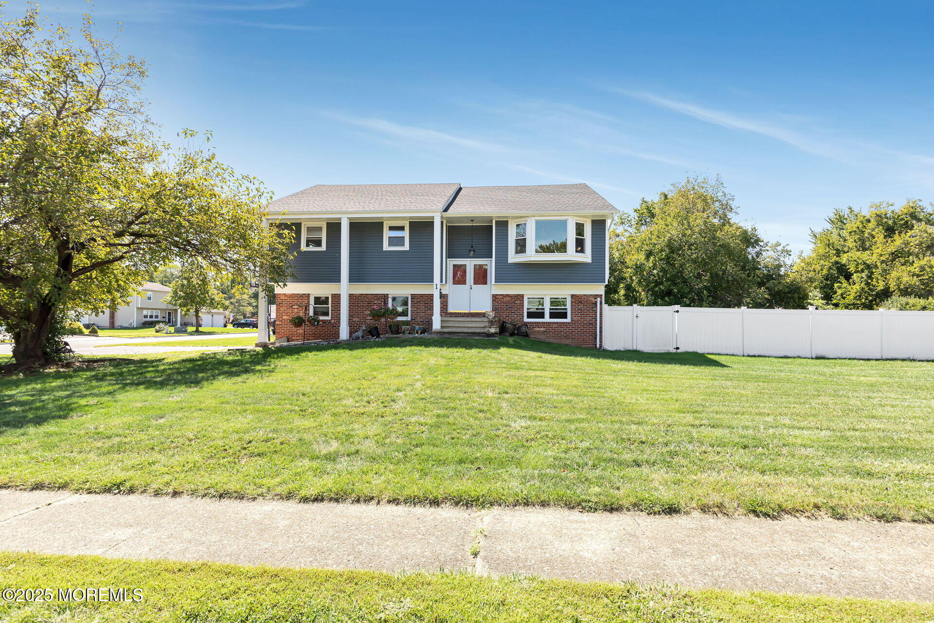 1 Ramble Way Hazlet, NJ 07730 - Photo 32 of 46 040-1920x1280-photo