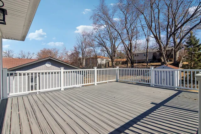 $368,900 | 316 Bedford Road, Bolingbrook, IL 60440