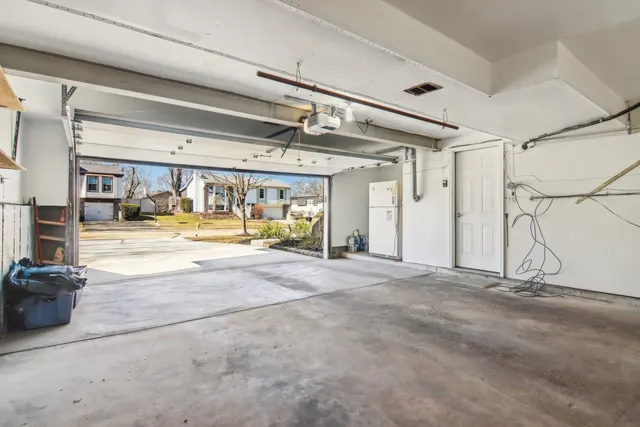 $368,900 | 316 Bedford Road, Bolingbrook, IL 60440