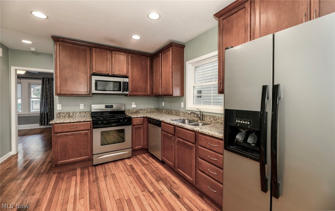 1676 Wood Road Cleveland Heights, OH 44121 - Photo 10 of 23